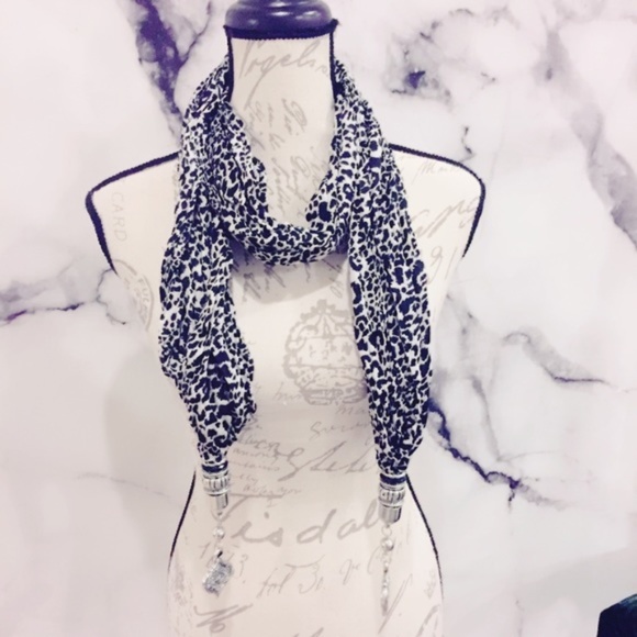 Accessories - Black Leopard Print Scarf with Jewelry
